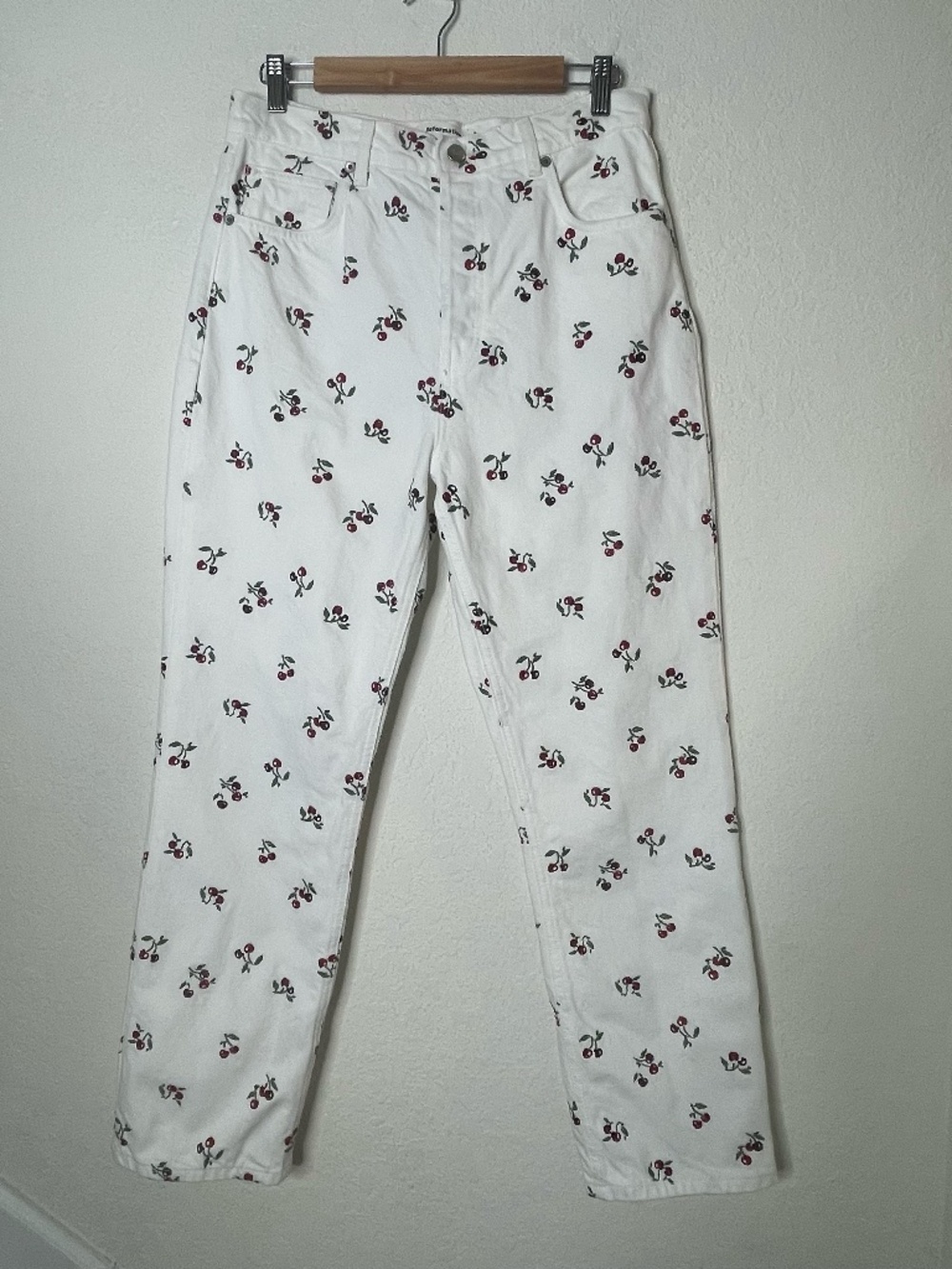 Reformation Jeans Cherry Pit Embroidered High Rise Womens Size 30 White Red